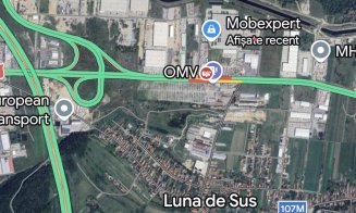 ACCIDENT DN1-E60, între Gilău și Florești: ”Polo aruncat în șanțul dinspre târgul auto. Destul de șifonate mașinile”