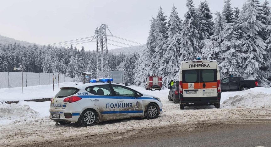 Caz TERIFIANT în Bulgaria! Trei bărbați găsiți împușcați într-o cabană și alți trei, morți într-o rulotă. Unul dintre cadavre, un băiat de 15 ani
