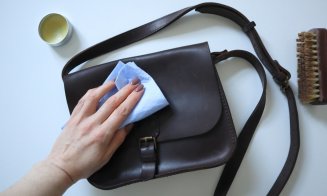 Cum să îngrijești corect gențile din piele: 5 sfaturi utile