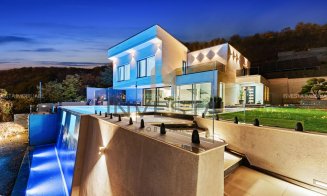 Ca la Hollywood - vilă fără vecini și fără posibilitate de construire în jur, chiar în Cluj-Napoca. Casă de oaspeți, piscine, cinema, etc.