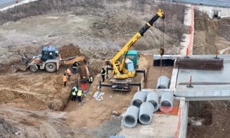 Autostrada Transilvania: Se lucrează intens pe lotul care include viaductul spectaculos de 2 km, pe deasupra unui lac de acumulare