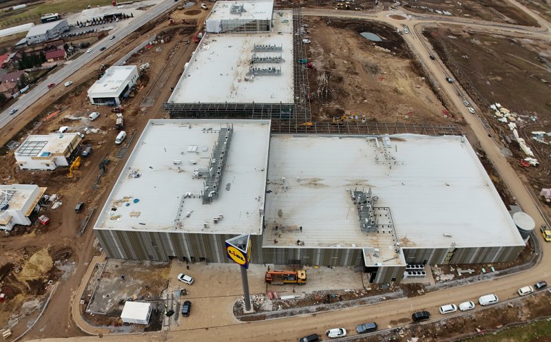 Cel mai mare parc comercial din Transilvania e 80% gata. Imagini de pe șantierul URBANO Shopping & Living