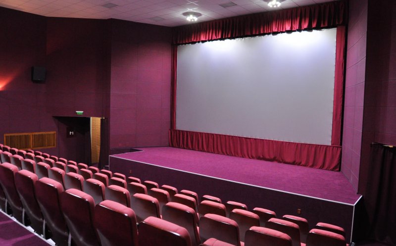 La Cluj-Napoca funcționează primul cinematograf cu acces gratuit din România