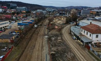 Șanse să se reia circulația cu trenurile pe o porțiune Cluj-Oradea în 2026. Pasajul de la Tăietura Turcului, punct nevralgic