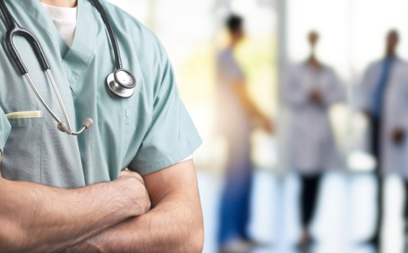 De câte ori ați fost la medic și nu ați simțit niciun gram de empatie? UMF Cluj a introdus în curriculum comunicarea medicală ca disciplină obligatorie