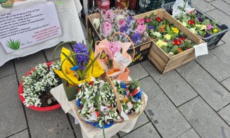 Turul târgurilor de mărțișoare din Cluj-Napoca: De la obiecte lucrate manual, la flori, dulciuri și bucate tradiționale. Ce prețuri sunt