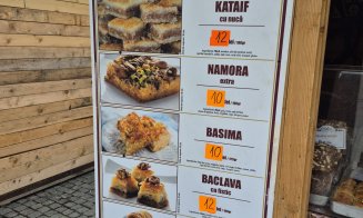 Turul târgurilor de mărțișoare din Cluj-Napoca: De la obiecte lucrate manual, la flori, dulciuri și bucate tradiționale. Ce prețuri sunt