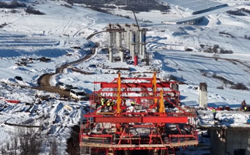 TOPUL constructorilor de autostrăzi. Cine conduce clasamentul / Lucrări avansate pe Autostrada Transilvania