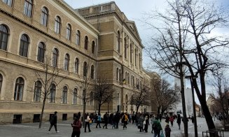 În plină revoltă studențească, UBB explică majorarea taxelor și promite un „pachet de suport social” pentru studenți