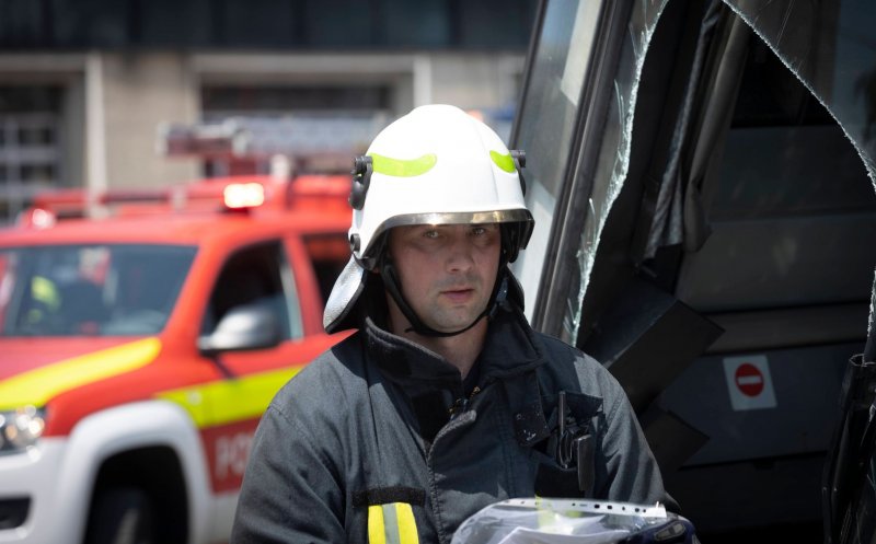 Peste 180 de intervenții ale ISU Cluj în weekend: accidente, incendii și cazuri medicale