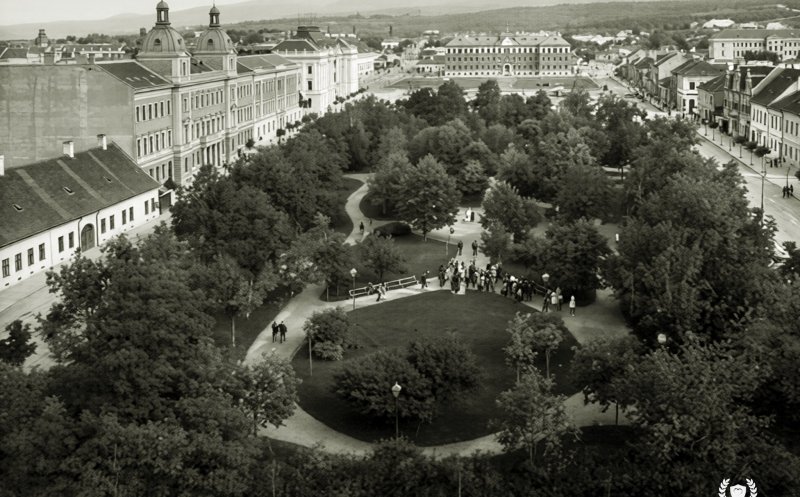 Fostul parc Emke din Piața Avram Iancu