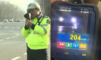 A "rupt" radarul pe A3 cu 204 km/h. Ce au descoperit polițiștii după ce l-au tras pe dreapta e și mai grav