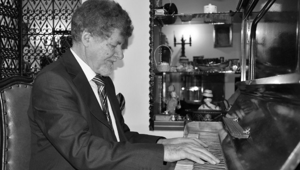 S-a stins unul dintre cei mai prolifici compozitori ai României: absolvent al Conservatorului din Cluj, a scris hituri pentru Dan Spătaru și Angela Similea