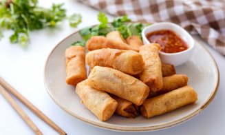 Cum să prepari pachețele de primăvară crocante și aromate? 7 sfaturi utile