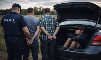 Minor, bătut, băgat în portbagajul unei mașini și lăsat pe un teren agricol