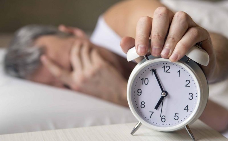 Ziua mondială a somnului. Pneumolog: Oboseala de primăvară poate ascunde apneea în somn