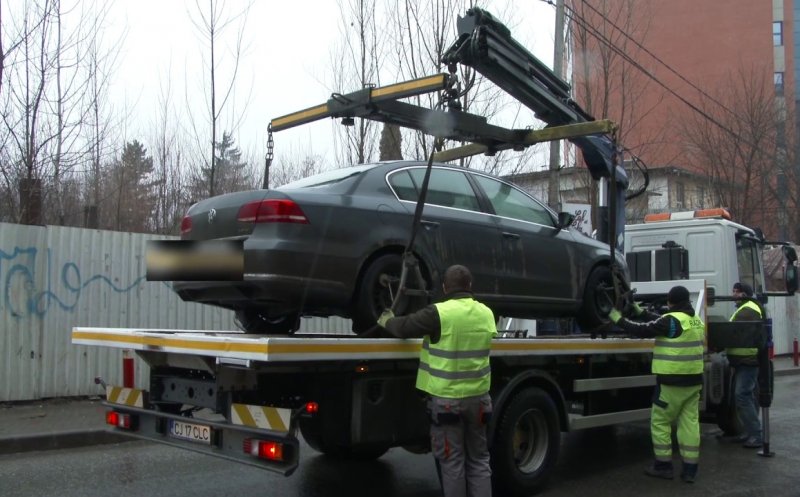 Ai parcat neregulamentar în Cluj-Napoca? Cât te costă să îți recuperezi mazina. Dar trotineta...
