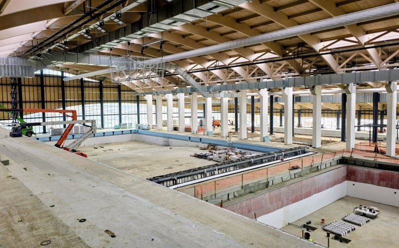 IMAGINI noi de pe șantierul Bazinului Olimpic din Borhanci: lucrările au trecut de 75%