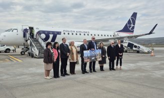 10 ANI de zboruri Cluj-Napoca - Varșovia. Ruta care a conectat Transilvania la întreaga lume își crește frecvențele