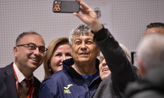Cine i-a pupat mâna lui Lucescu înaintea conferinței de presă premergătoare meciului Turcia - România