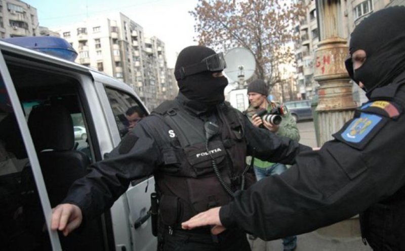 Detalii noi despre scandalul sângeros dintr-un local din Câmpia Turzii. IPJ Cluj: "10 persoane, cu vârste cuprinse între 17 și 40 de ani, au fost reținute”