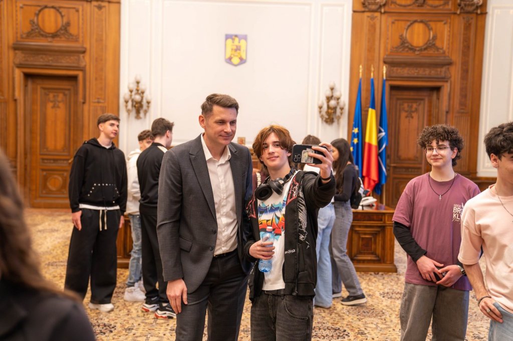 ”Senat Junior”, proiectul prin care Mircea Abrudean explică democrația pe înțelesul copiilor