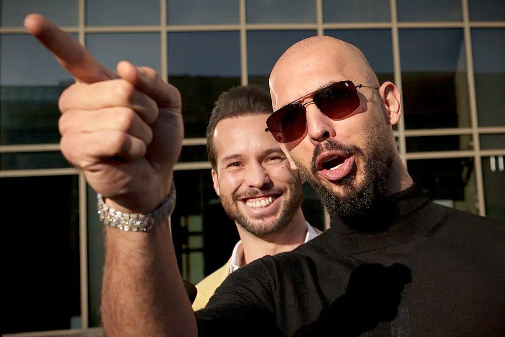 Justiția din România a decis că statul român va suporta cheltuielile de judecată ale fraților Tate și ridicat controlul judiciar impus în dosarul pentru exploatare sexuală a minorilor