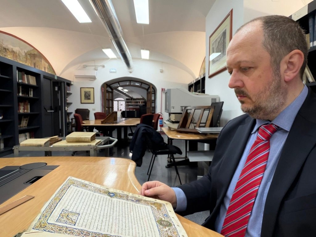 Adrian Papahagi: „Statele Unite ale Europei sau Uniunea Sovietică Europeană?”