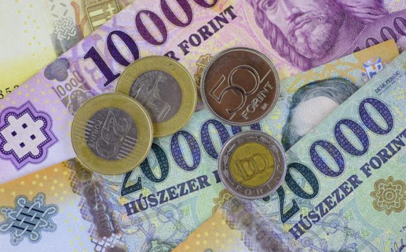 Record pentru ultimii 4 ani. La cât a ajuns forintul după rezultatul alegerilor din Ungaria