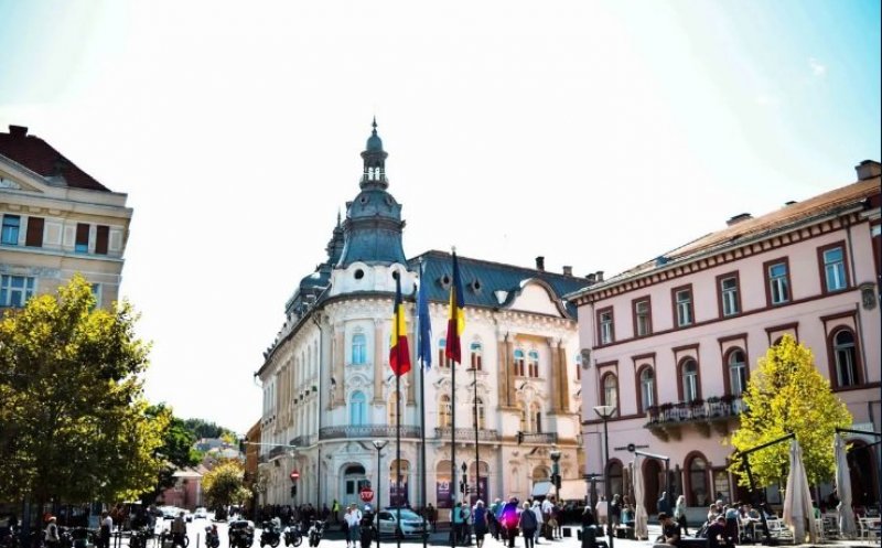 Primăria Cluj-Napoca vrea să cumpere Hotelul Continental. Emil Boc: „Trebuie să rămână o clădire publică!”