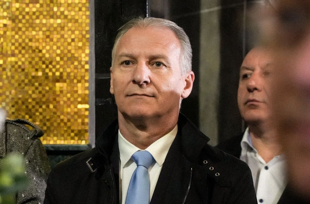 Președintele CJ Sălaj, Dinu Iancu Sălăjanu (PNL), a primit control judiciar de la DNA Cluj / Președintele CJ Bistrița-Năsăud, Radu Moldovan (PSD), a scăpat pentru că i s-ar fi făcut rău