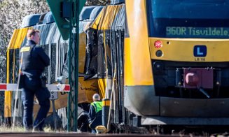 Două trenuri s-au ciocnit frontal în Danemarca / Informații despre cetățenii români implicați