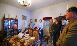 „Ei sunt dovada că adevăratul eroism nu cere aplauze, ci respect”: Turda și-a omagiat veteranii de război