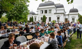 Clujul, capitala șahului românesc pentru o zi - 300 de copii, prezenți la concursul din Parcul Central