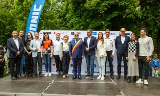 Clujul, capitala șahului românesc pentru o zi - 300 de copii, la concursul de șah din Parcul Central