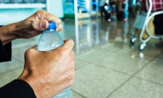 Apă potabilă GRATUITĂ în Aeroportul Internațional Cluj. Când va deveni realitate propunerea