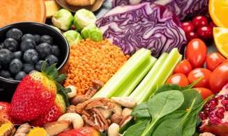 LISTA fructelor și legumelor cu cele mai multe pesticide/ Cum poți reduce expunerea la aceste chimicale