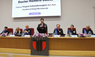 Rectorul uneia dintre cele mai importante universități din Thailanda, decorat de UTCN