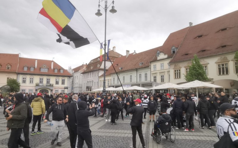 Sibiul e alb și negru. Sute de fani ai Universității se pregătesc pentru finala Cupei
