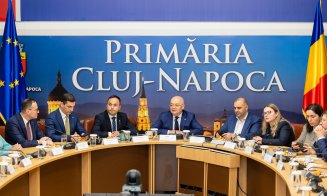 Boc: ''Alocăm 10 milioane euro - finanțări nerambursabile - pentru proiecte culturale, educative și sportive". Până când pot fi depuse dosarele