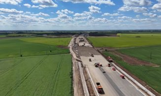 Mobilizare impresionantă pe acest lot de pe Autostrada Transilvania. Când vom circula până aproape de granița cu Ungaria