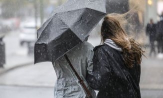 Un nou ciclon lovește România. Vine cu frig, ploi abundente și vijelii