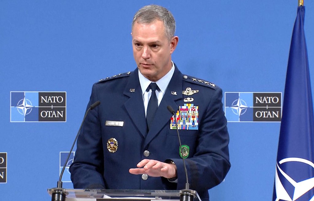 SUA vor retrage mai multe trupe din Europa, transmite comandantul suprem al NATO / Temeri că Europa devine vulnerabilă la un atac militar din partea Rusiei