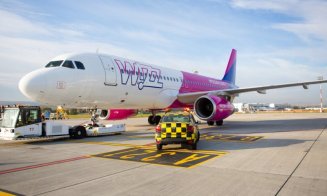 Anunțul către clienți al unei companii aeriene low-cost care operează pe aeroportul din Cluj-Napoca în contextul scumpirii kerosenului