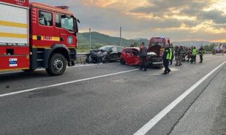 Șoferii blocați în trafic în urma accidentului GRAV din Poieni: ”Traseul ăsta îi foarte periculos! Dacă ajungi întreg acasă trebuie să mergi la biserică obligatoriu”