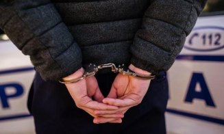 Bărbat reținut de polițiști după ce ar fi cumpărat precursori de explozibil sub identitatea unei persoane decedate