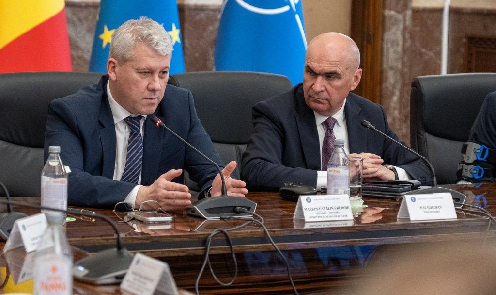 Videoconferință între Bolojan și prefecți. Premierul interimar le-a cerut să adune date despre stadiul proiectelor PNRR