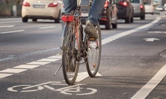 Scandal în trafic la Cluj. Biciclist agresat și rănit după o dispută pe stradă