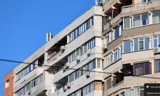 Imagini apocaliptice de la locul unde o dronă s-a prăbușit peste un bloc din Galați