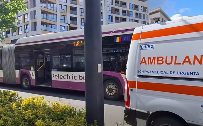 Incident într-un autobuz CTP: trei persoane au ajuns la spital